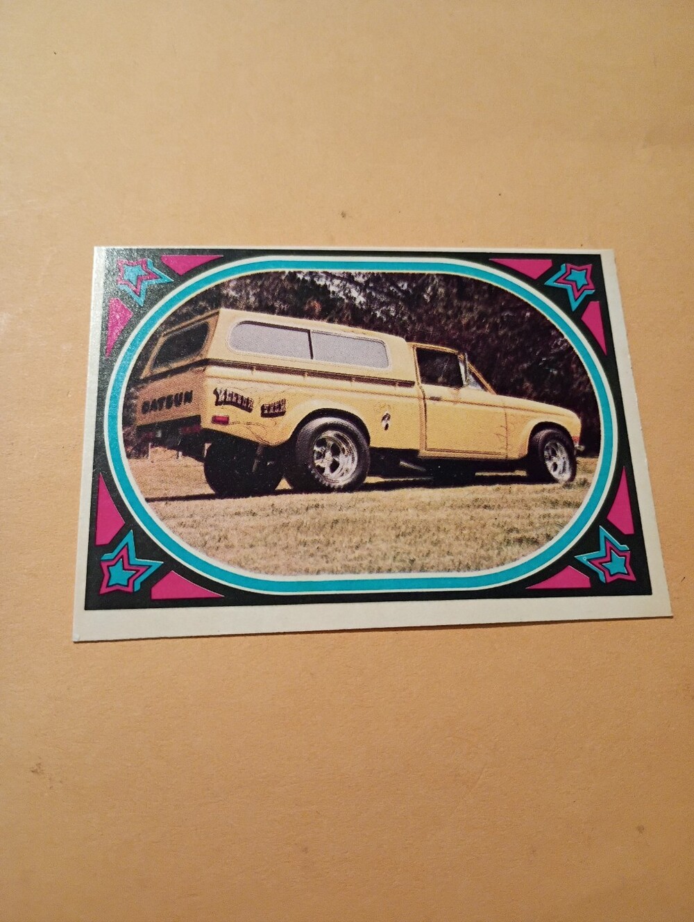 Vintage 1975 Donruss Truckin Trading Card #7 1970 Datsun Mini Truck